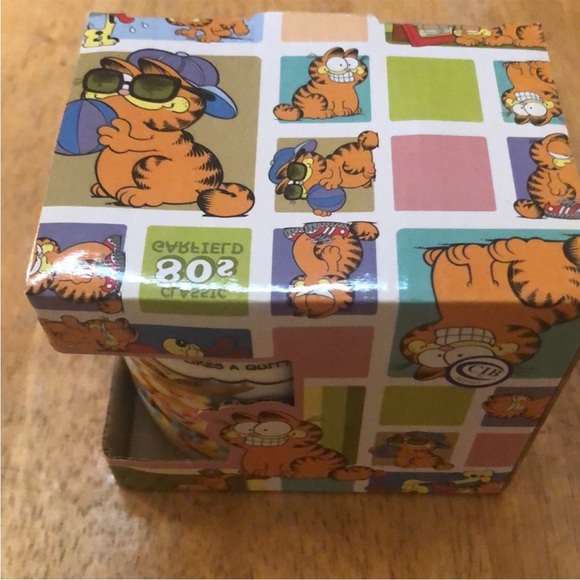 Garfield Cat Never A Quitter Ceramic Coffee or Tea Mug 14 OZ New in original box - Picture 5 of 5